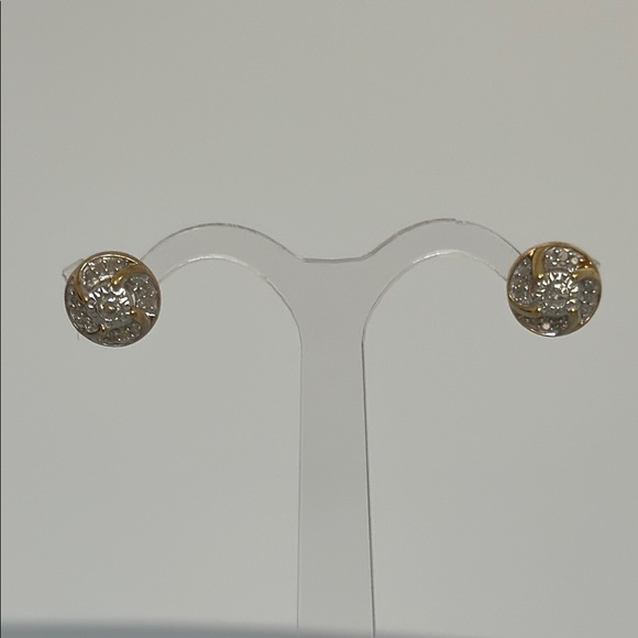 10k real solid gold DIA solitaire Diamonds 1/4 CT earrings
